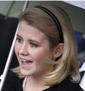 Click to enlarge Elizabeth Smart