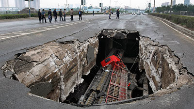 Click to enlarge sinkhole