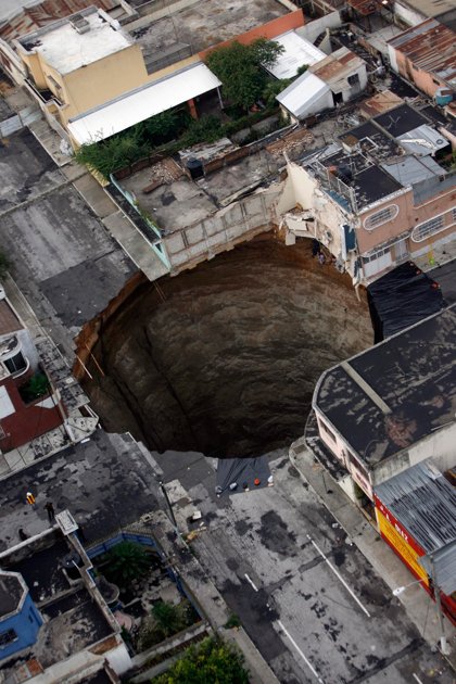 Click to enlarge sinkhole