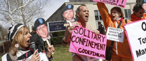 bradley manning protest wikileaks