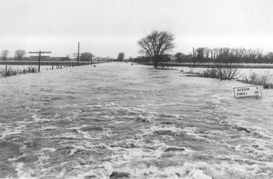 historic flooding photo