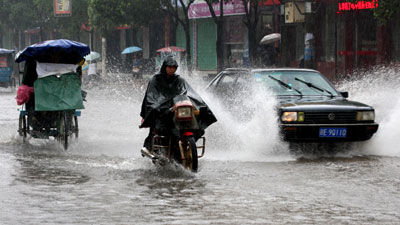 Click to enlarge China flood