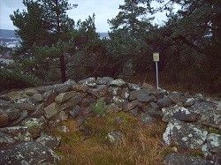 Click to enlarge Mölndal cairn in Sweden