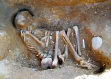 Woman Skeleton Sedgeford 4,000 years ago