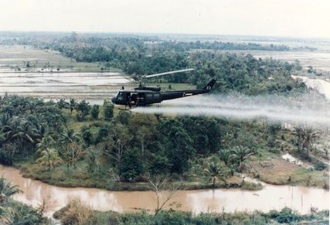 helicopter spraying agent orange