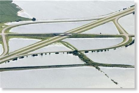 Click to enlarge Missouri River Flood