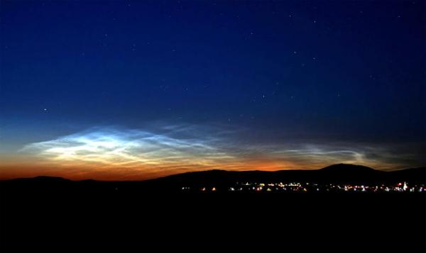 Click to enlarge Noctilucent Clouds