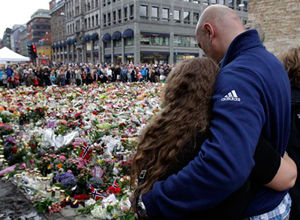 mourners attack Norway