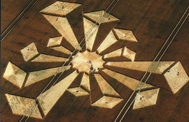 Click to enlarge Crop Circle 2