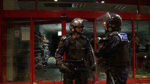 britishriotpolice