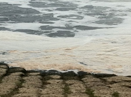Click to enlarge water,foam