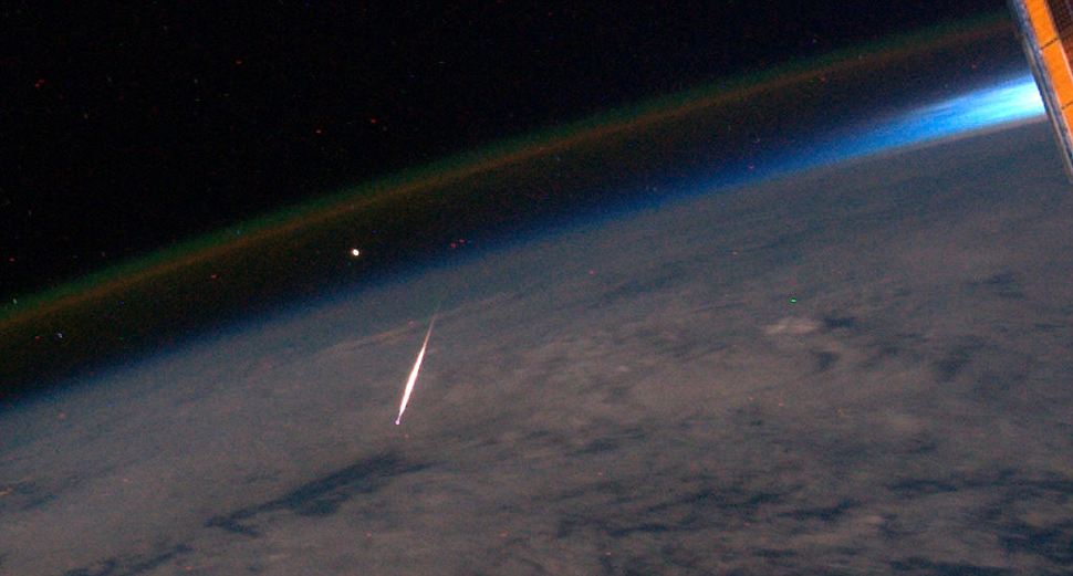 persied meteor in space
