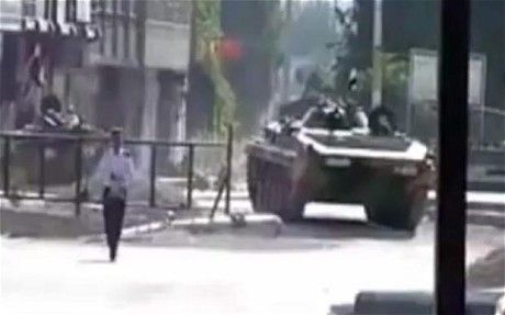 Click to enlarge syrian tank