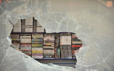 Click to enlarge london riots bookstores
