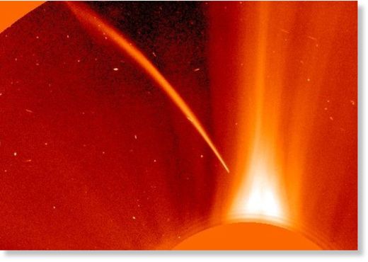Click to enlarge SOHO Sungrazer