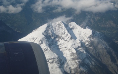 Click to enlarge alpsnow2