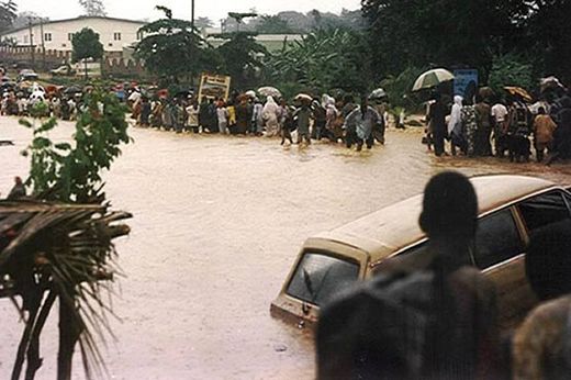 Click to enlarge nigeria, dam collapse,flood