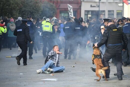 Police baton-charge freedom protesters in Dublin - Ireland under strictest and longest lockdown in Western world