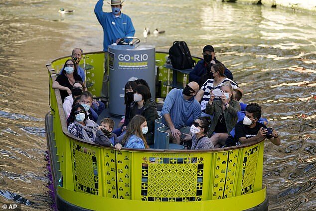 Click to enlarge San Antonio River walk with masks