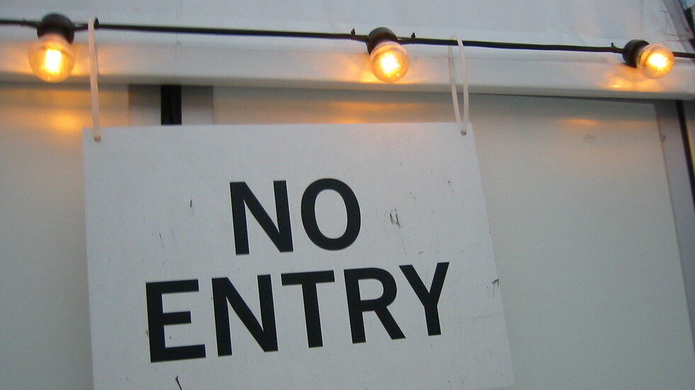 no entry