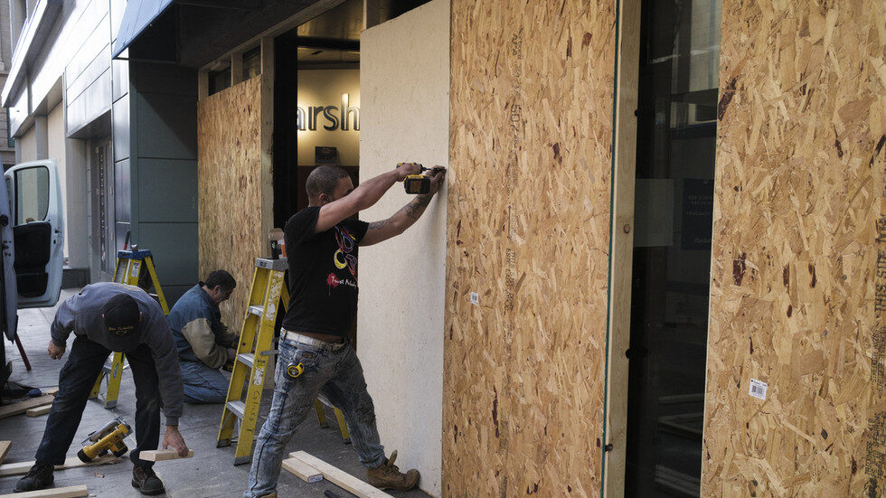Click to enlarge minneapolis shops boarded up riots george floyd derek chauvin