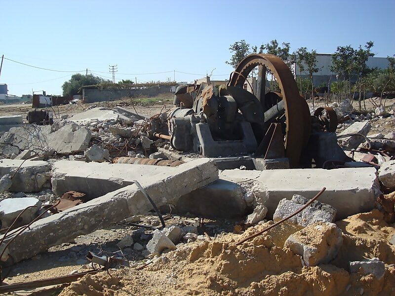 Click to enlarge gaza water well