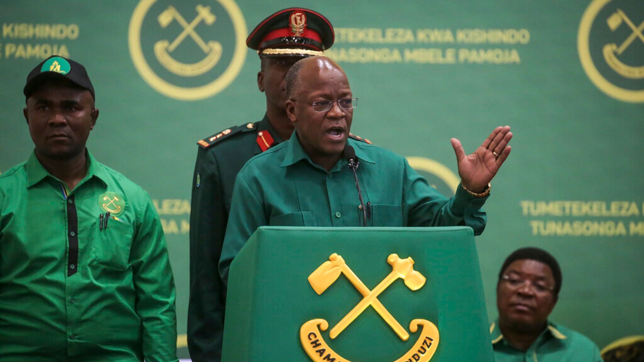 Click to enlarge president of Tanzania John Magufuli
