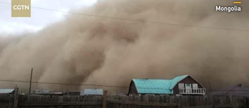 Click to enlarge Mongolia dust storm