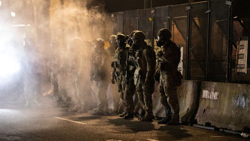 Portland courthouse antifa riot police