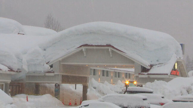 snoqualmie snow