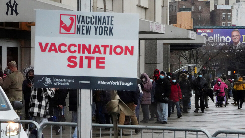 Click to enlarge covid vaccine station new york city