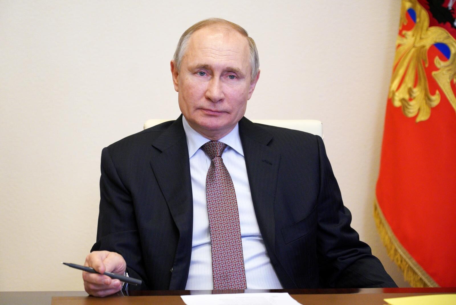Click to enlarge putin