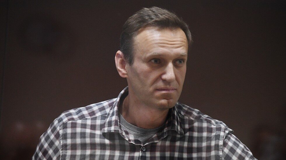 Click to enlarge navalny