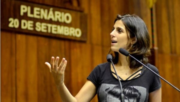 Click to enlarge Manuela D'Avila brazil congresswoman