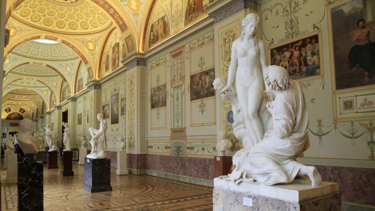 Click to enlarge Antique Art Gallery, Hermitage Museum