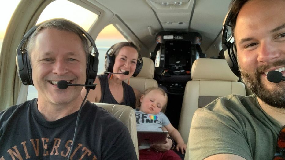 pilot flies family child facemask southwest airlines