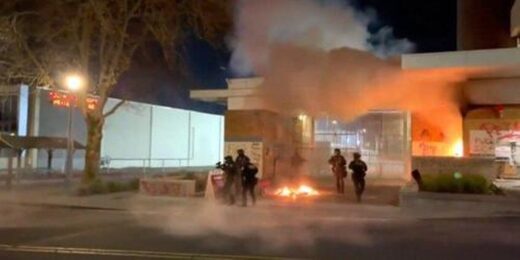 portland protest ICE building fire