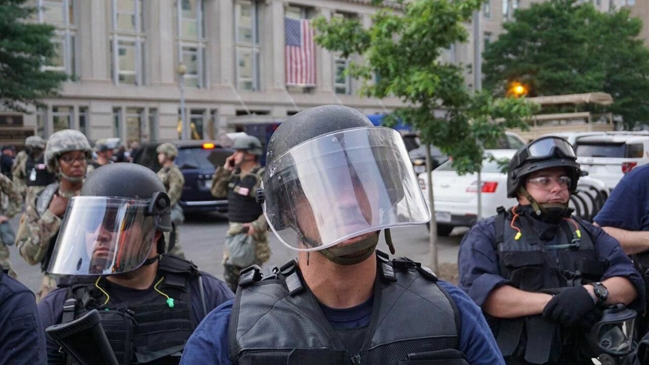 Click to enlarge Washington police