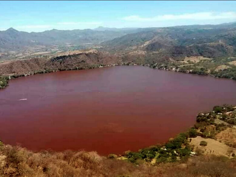 Santa Maria del Oro lagoon
