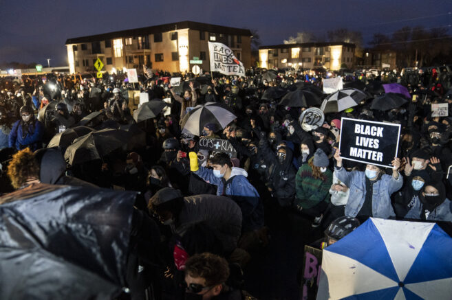 Click to enlarge Daunte Wright protest brooklyn center