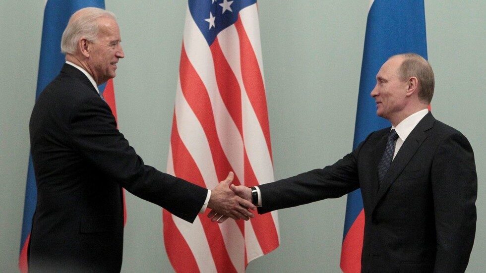 Biden meets Putin