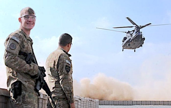 2 soldiers/chopper