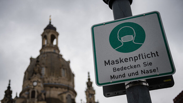 Click to enlarge Frauenkirche mask germany