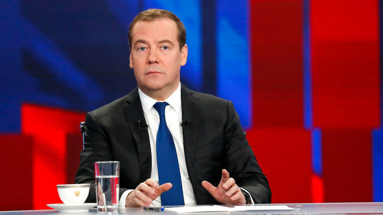 Click to enlarge Medvedev