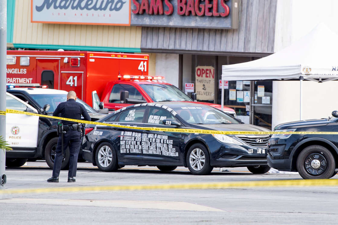 Click to enlarge crime scene LA body armor