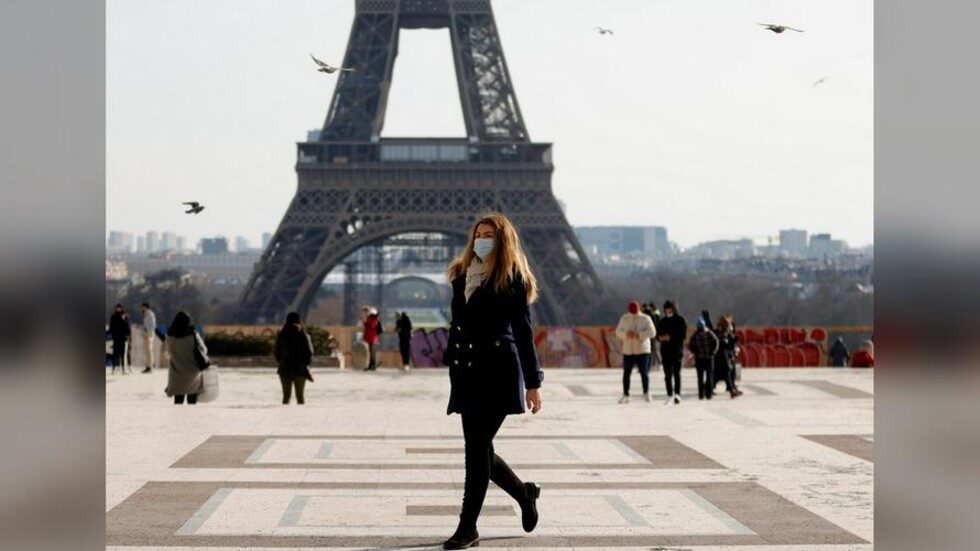 Click to enlarge Eiffel Tower