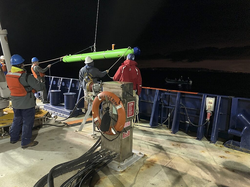 catalina ocean ddt dumping survey team