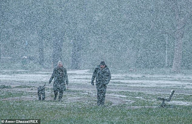 Click to enlarge UK April snow