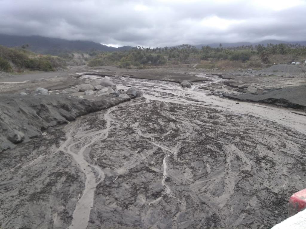 Click to enlarge Lahar / mudflows in the Red Zone on the Windward side of St.Vincent and the Grenadines, from Georgetown to Owia, April 2021.