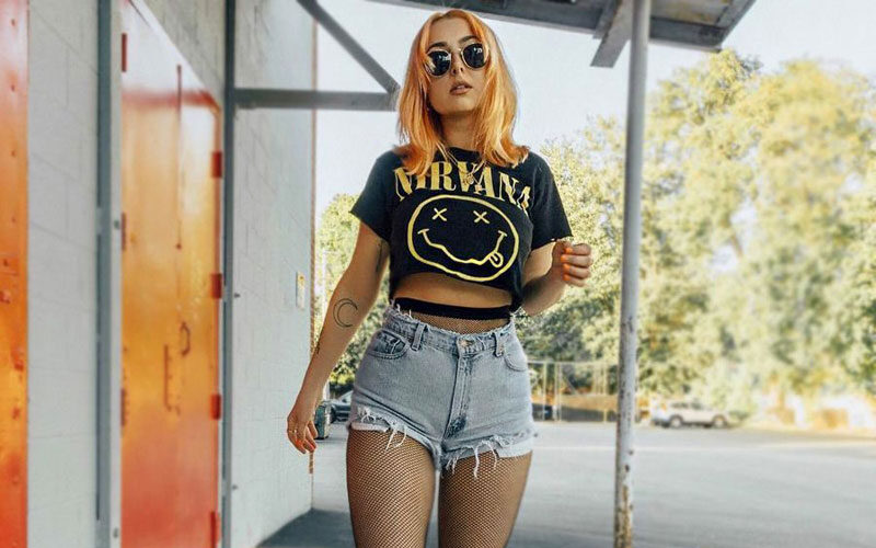 Click to enlarge grunge girl